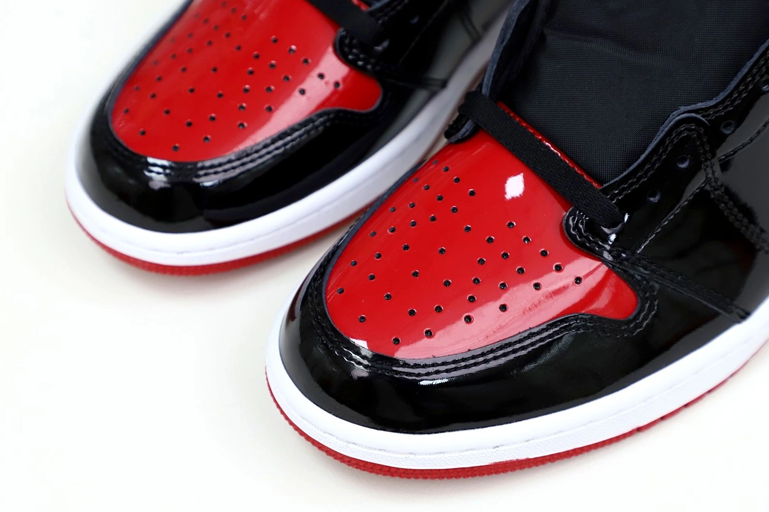 PATENT JORDAN BRED OG HIGH AIR 1 0215
